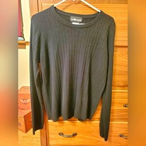Large Sag Harbor Black Sweater
